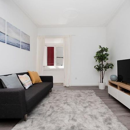 Santa Marta Cozy Apt W/ Ac Лиссабон Экстерьер фото